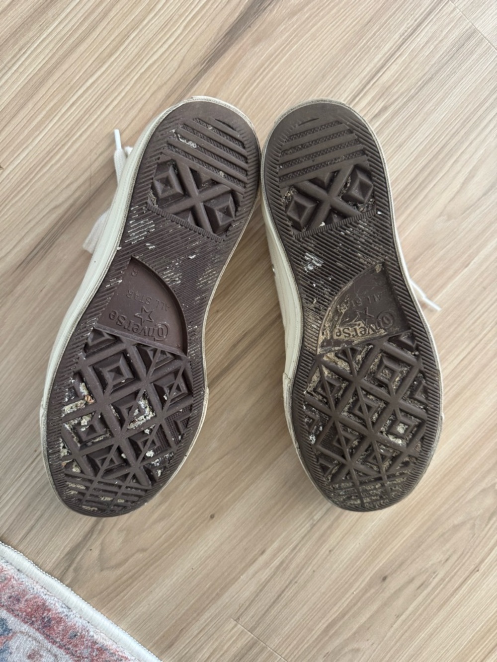Comme des Garcons / Converse Cream Canvas Low-Top Sneakers - Picture 6 of 6